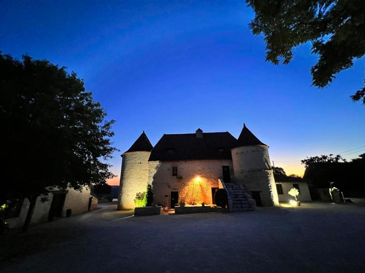 Hotel Les Vieilles Tours روكامادور المظهر الخارجي الصورة
